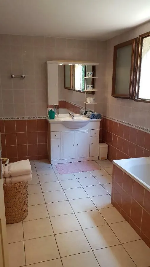 Saint Raphael - Appartement Dans Villa Au Calme A Valescure Y- Prix Inchanges France